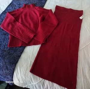Brand new and unworn GAP Cashsoft sweater and maxi skirt, XS sweater,  S skirt
